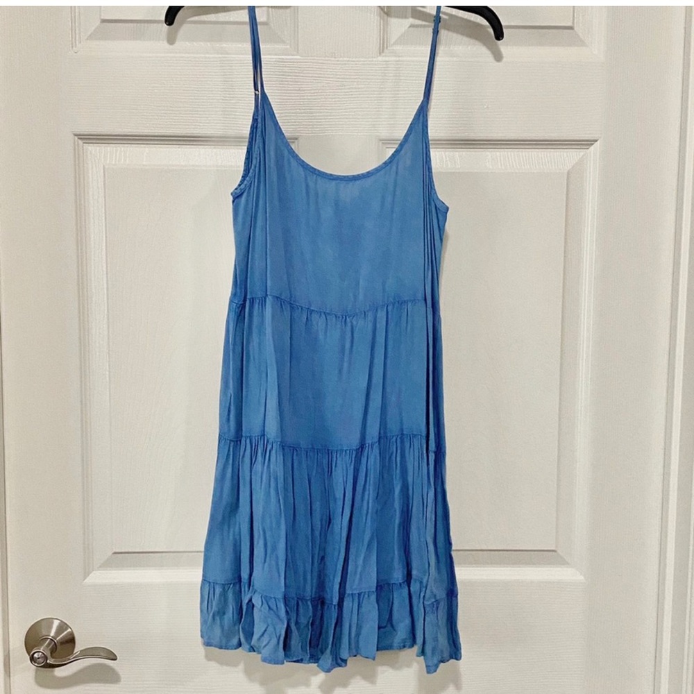 Delia’s light blue dress.